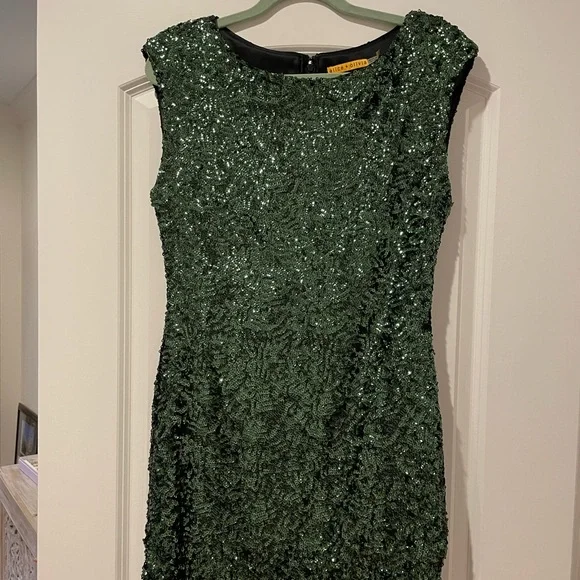 Alice + Olivia | Dresses | Alice Olivia Emerald Green Sequin Dress |  Poshmark